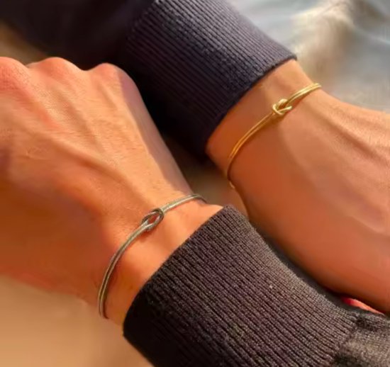 Set de bracelets pour couples | Acier inoxydable | Argenté et doré| Cadeau d'amour | Romantique | Cadeau pour votre femme ou petite amie | Hommes présente