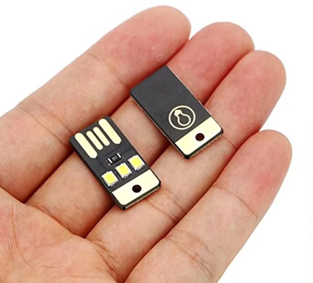 Ultra-Compacte Mini LED Nachtlamp Boeklicht – 5V 0.2W USB Licht met 2835SMD LED's – Draagbare en Energiezuinige Verlichting voor Laptop, Powerbank en Computer (6000K Koud Wit) 1st — cadeau in Gadgets - foto 2
