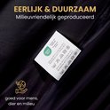 Zwart hoeslaken met label: OEKO-TEX, Gemaakt in Groen. Eerlijk & duurzaam, milieuvriendelijk geproduceerd, goed voor mens, dier en milieu.