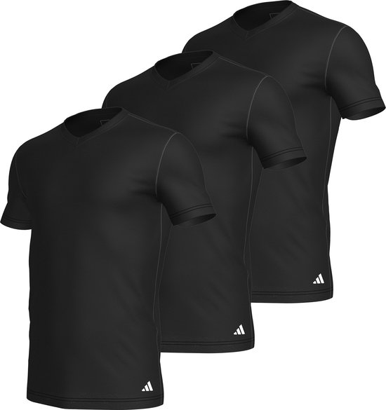 Trois t-shirts noirs à col en V alignés, chacun avec un logo Adidas blanc sur la hanche gauche.