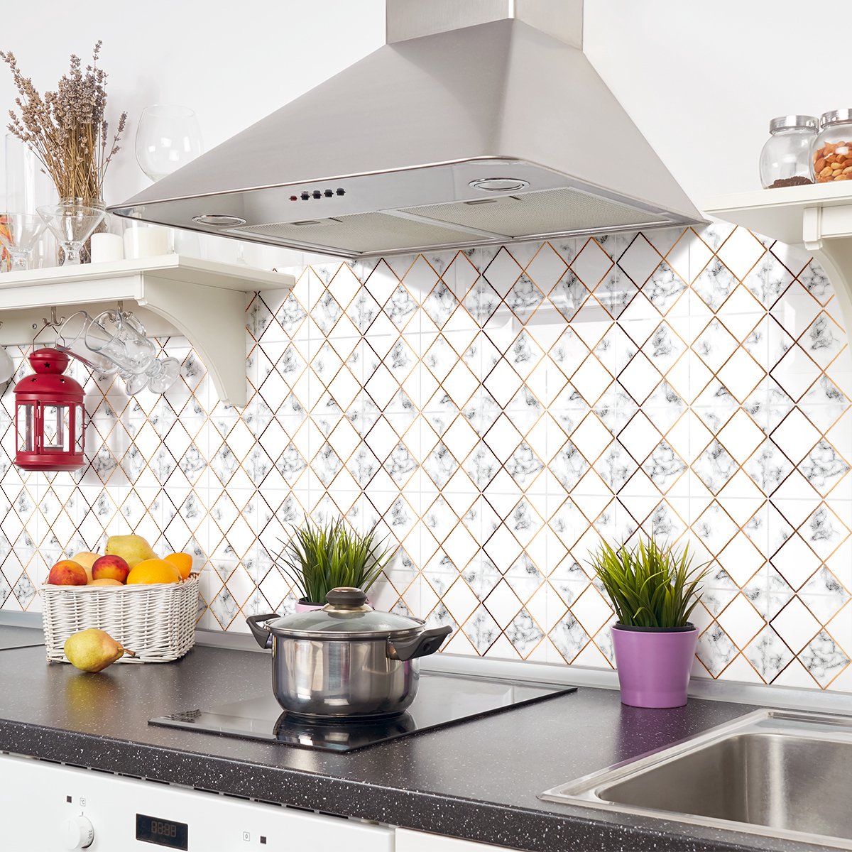 Ambiance Sticker Zelfklevende tegelmuurstickers voor keuken en badkamer - 24 cementtegelstickers met marmerlook en gouden diamantpatroon - 24 stickers, 10x10cm Multi color