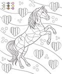 Een rennend paard met manen en staart, omringd door harten. Kleurboekpagina.
