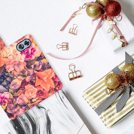 Housse Coque pour OPPO A17 Coque Téléphone Bouquet De Fleurs Cadeau pour le cadeau d'anniversaire de la mère