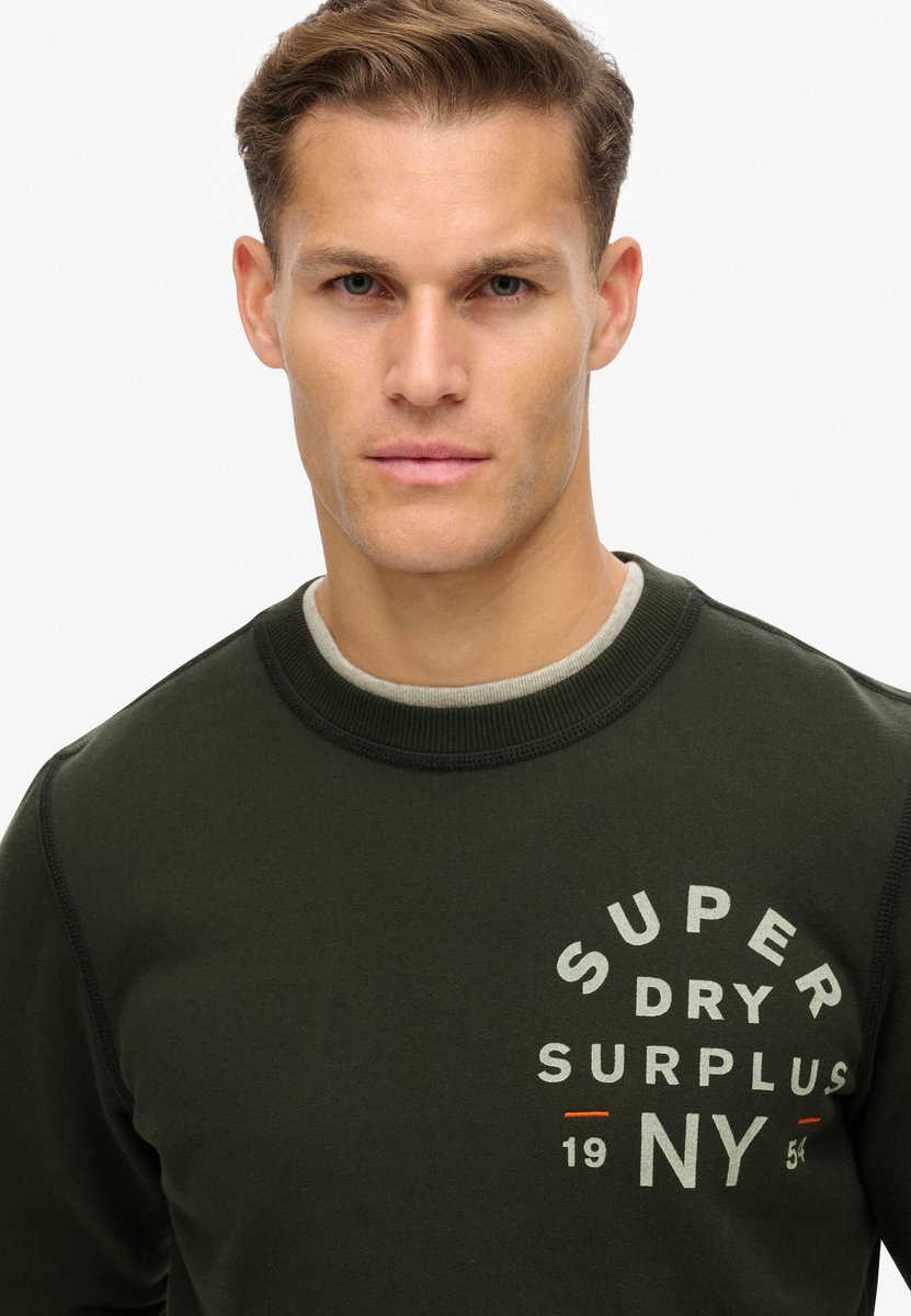 Superdry Surplus Graphic Crew Sweater Heren Donkergroen