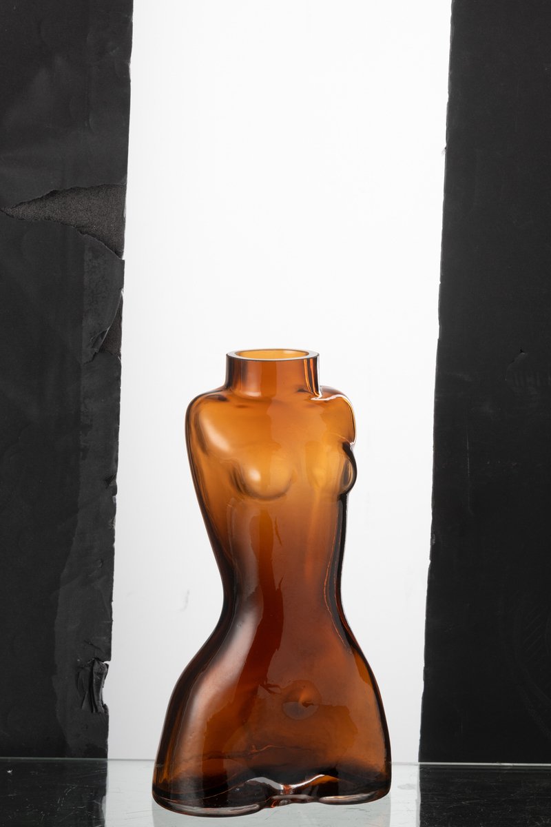 J-Line vaas Lichaam - glas - bruin - small - 24.5 cm hoog