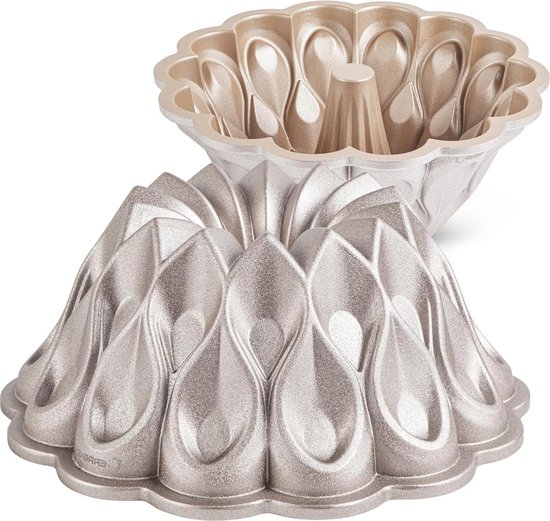 RBV Birkmann, 887022, baking pan gugelhupf, crown, cast aluminium, non-stick coating, 24 cm, gold