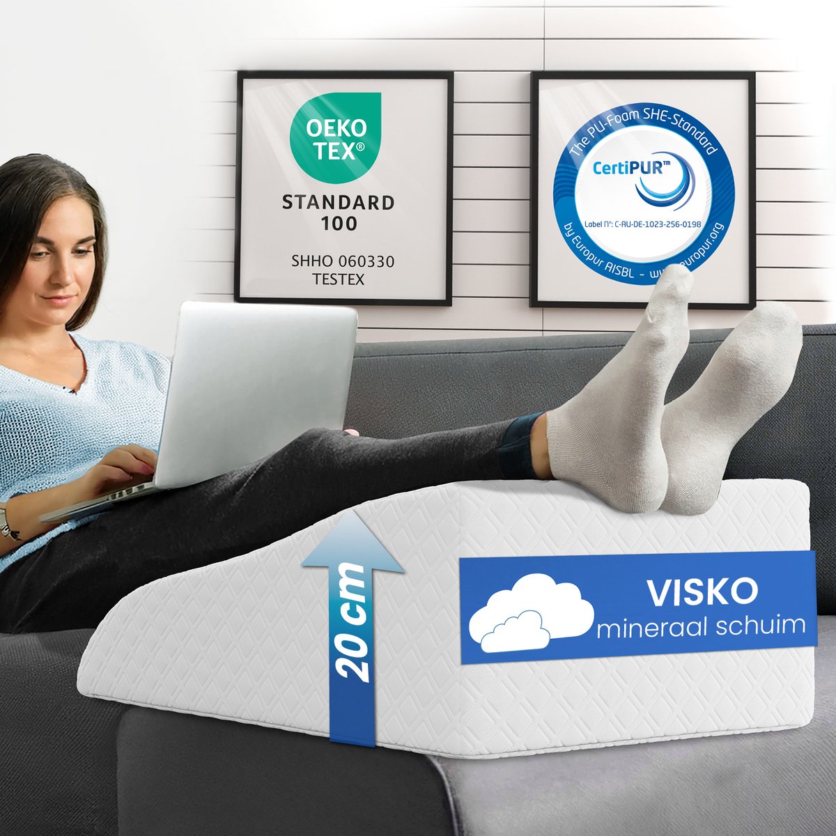 ELONEO Beenkussen - Wigkussen van Visco-geheugenschuim, Ergonomisch Steunkussen, Vermoeide Benen Verhoger, Wasbare Jacquard Hoes, 65 x 40 x 20 cm, Wit