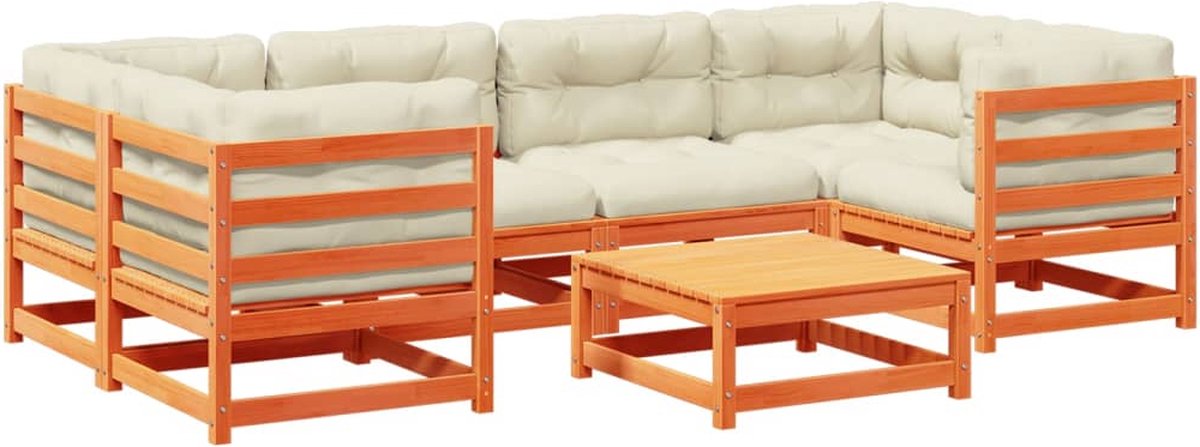 Tuinset van massief grenenhout in wasbruine kleur met kussens.