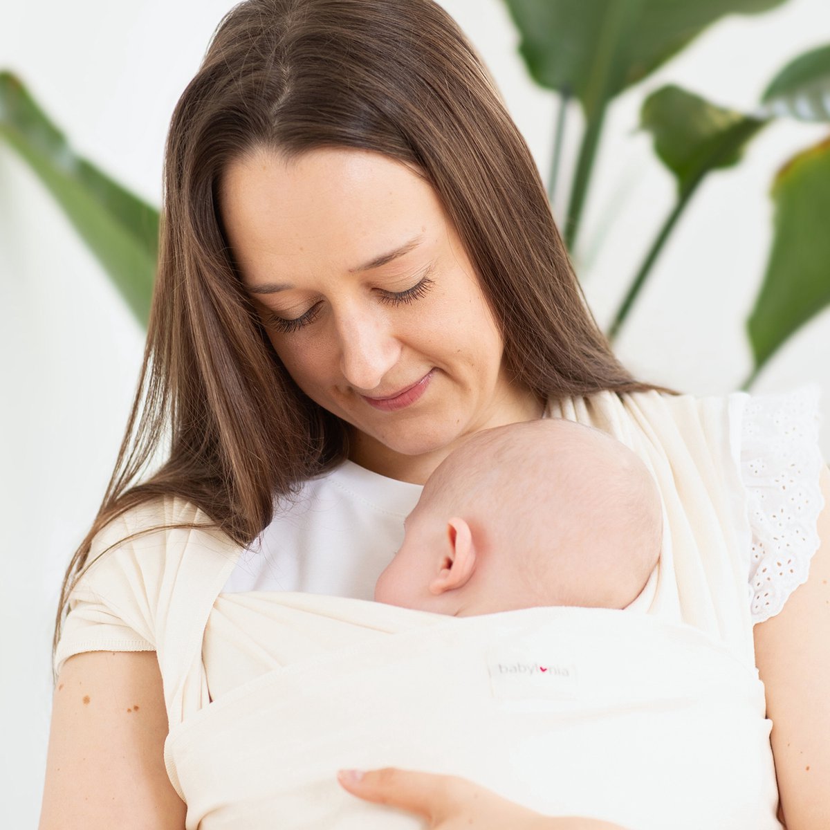 Babylonia Tricot-Slen Organic Ergonomische Draagdoek - Rekbare Baby Draagdoek voor Newborn t/m 15 kg - 100% Biologisch Katoen - Buikdragen - Gebroken Wit - Cotton Breeze - 100% Ongeverfd