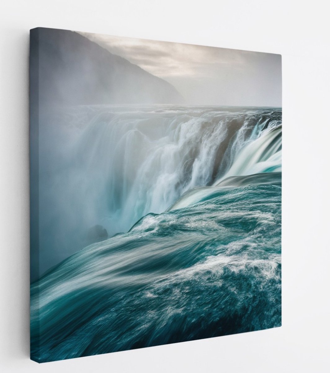 Saammp Canvas Schilderij - Waterval van dichtbij - Natuur - Botanisch - 100x100 - Foto op canvas - Wanddecoratie - Muurdecoratie Woonkamer - Slaapkamer decoratie - Canvas Print Multicolor