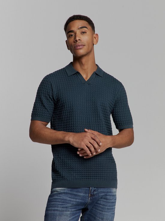Pullover Short Sleeve Polo V Solid Jacquard