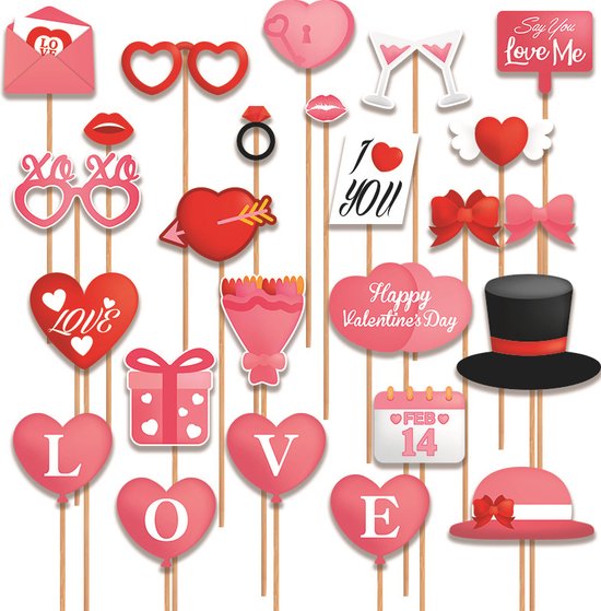 Set van 25 Valentijnsdag foto booth props met harten, brillen, lippen, een tophoed, strikken, een boeket en een kalender.