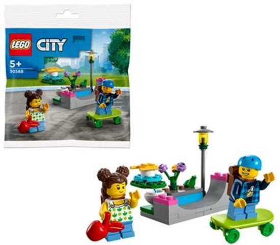 LEGO City 30588 - Kinderspeeltuin - Skatebaan (polybag)