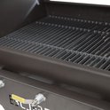 Zwarte grillroosters van een Boretti barbecue.