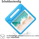 iMoshion Tablet Hoes Kinderen Geschikt voor iPad 7 (2019) 7e generatie / iPad 8 (2020) 8e generatie / iPad 9 (2021) 9e generatie - iMoshion Kidsproof Backcover met handvat - Blauw