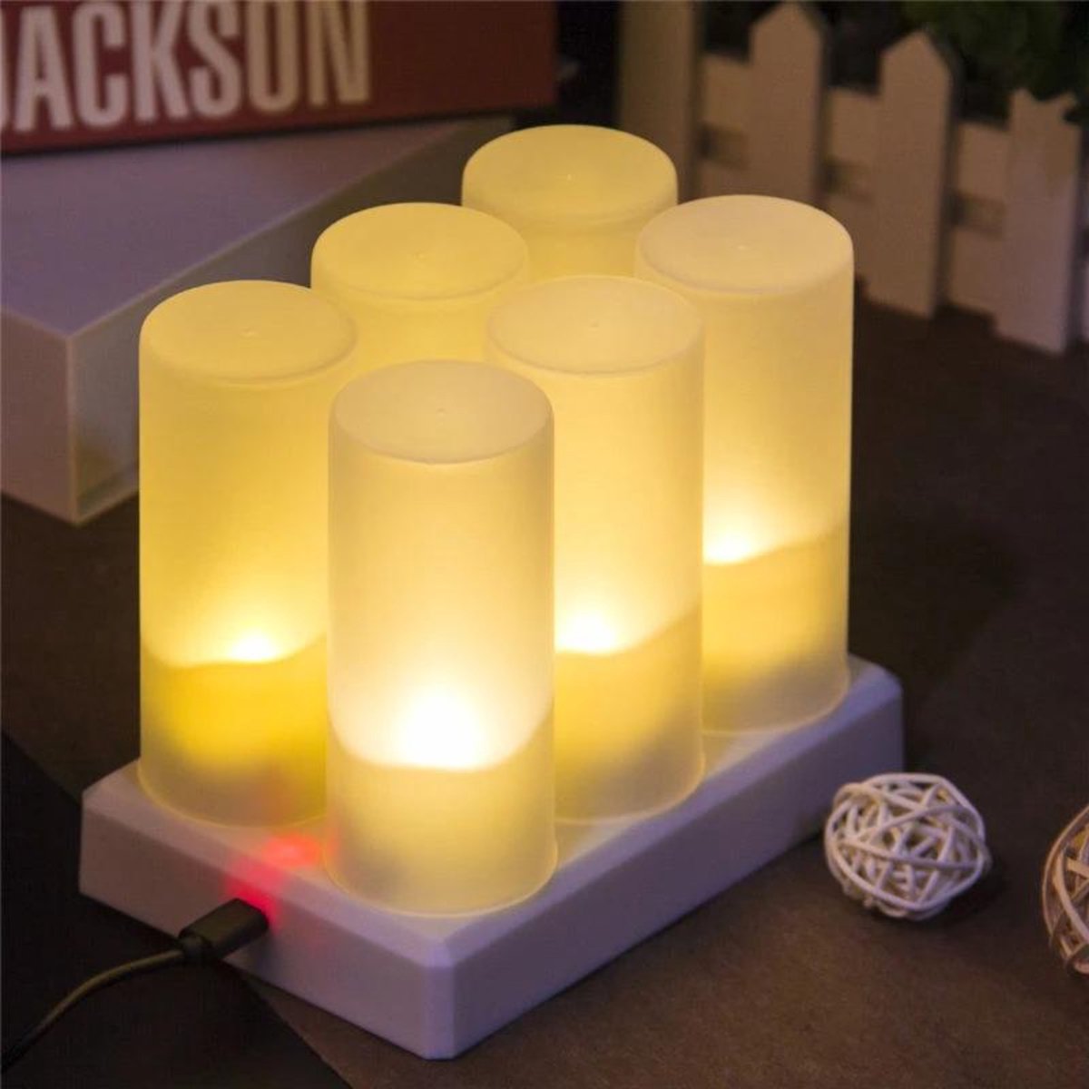 IMAGE 6 stuks vlamloze kaarsen met kandelaars, batterij-aangedreven taps toelopende kaarslichten flikkerende LED-kaarsen met afstandsbediening en timer, verwijderbare kandelaars bruiloft kerst tafel