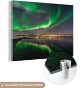 MuchoWow® Glasschilderij 80x60 cm - Schilderij acrylglas - Noorderlicht - Nacht - Roze - Foto op glas - Schilderijen