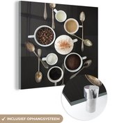 MuchoWow® Glasschilderij 50x50 cm - Schilderij acrylglas - Een bovenaanzicht van de ingrediënten van koffie - Foto op glas - Schilderijen
