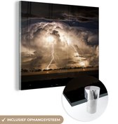 MuchoWow® Glasschilderij 50x50 cm - Schilderij acrylglas - Stormachtige nacht over Byron Bay - Foto op glas - Schilderijen