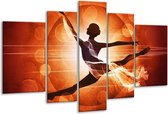 Glasschilderij Dansen - Oranje, Rood, Bruin - 170x100cm 5Luik - Foto Op Glas - Geen Acrylglas Schilderij - 6000+ Glasschilderijen Collectie - Wanddecoratie