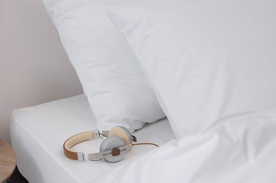 Cinderella Weekend Dekbedovertrek - 2 persoons - Katoen - 200x200/220 cm - Wit + 2 kussenslopen 60x70 van Cinderella — afbeelding 4