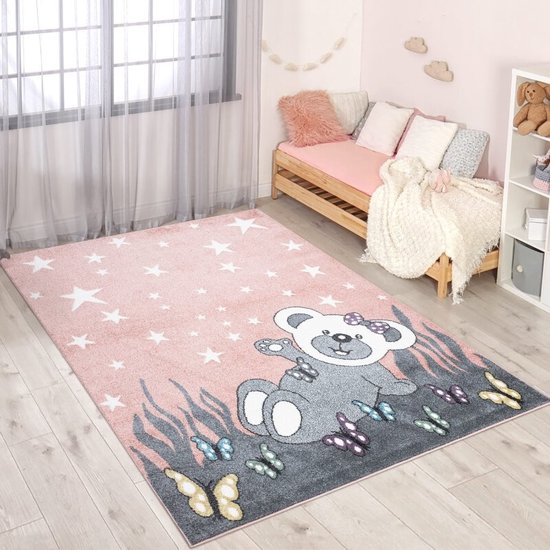 Flycarpets Playful Pals Kids Kinderkamer Beertje Vloerkleed - Roze - 190x280 cm