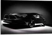 WallClassics - Dibond - Zwarte Auto in Grijs met Zwarte omgeving - 75x50 cm Foto op Aluminium (Met Ophangsysteem)