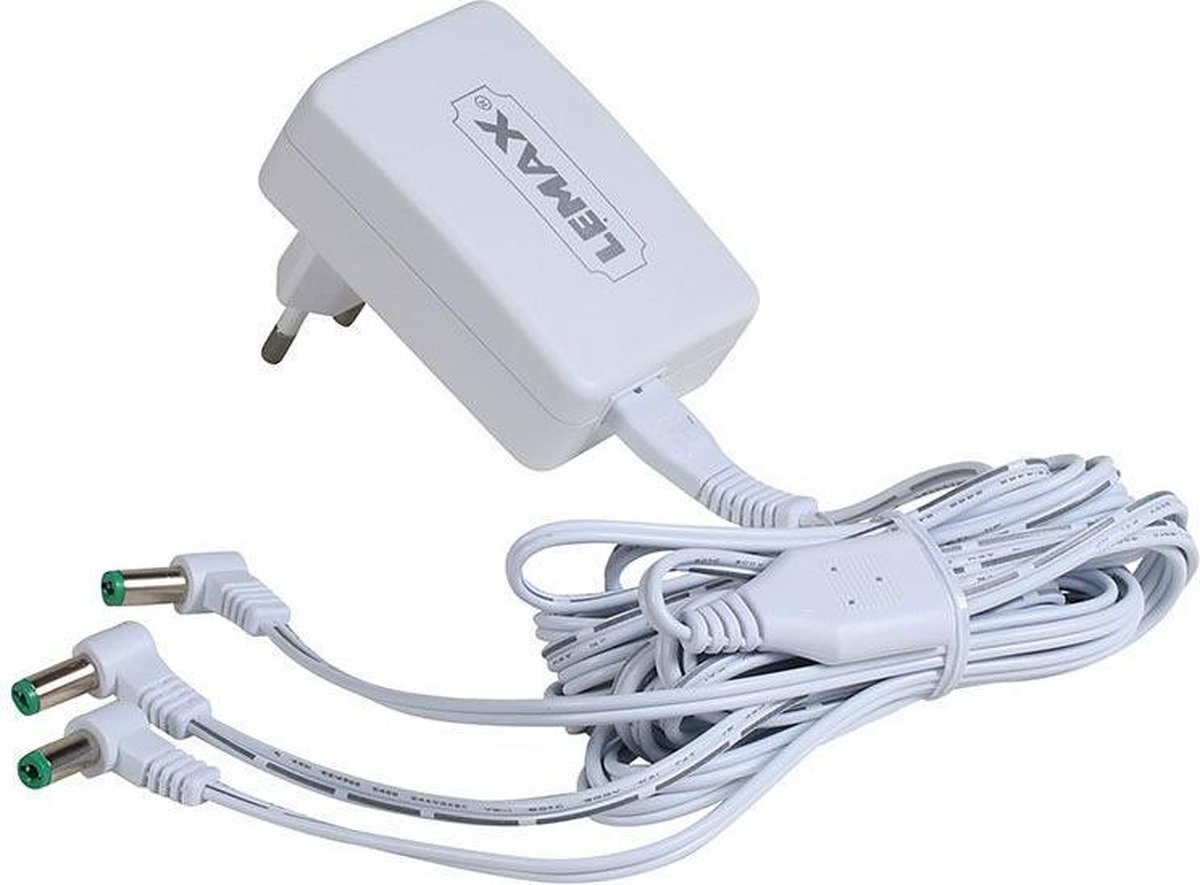 Lemax - Power Adaptor -  4.5v -  White -  3-output -  Fixed Plug -  EU - Kersthuisjes & Kerstdorpen - Lemax