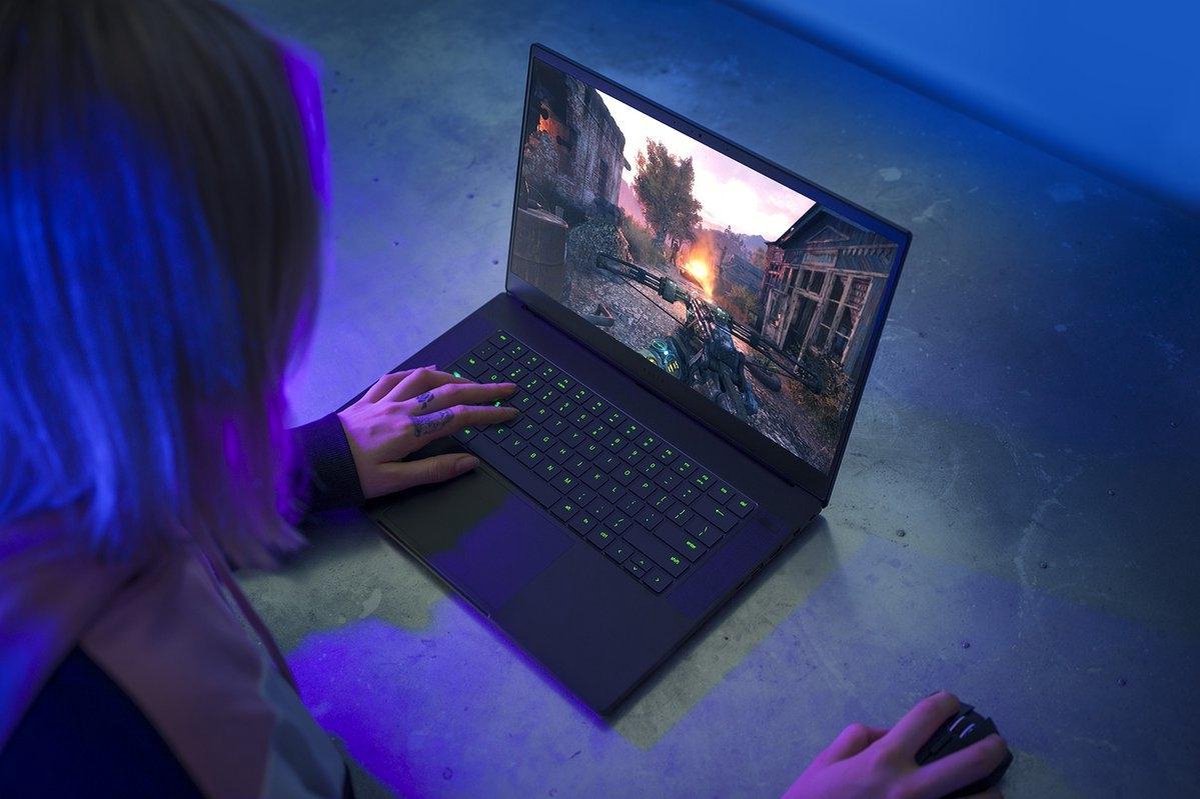Razer Blade 15 Advanced Model DDR4 SDRAM Notebook 39 6 cm 15.6