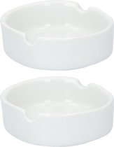2x Witte ronde asbakken 8 cm keramiek - Asbak - Tuin artikelen - Rookwaren toebehoren/rokersbenodigdheden/tabak accessoires