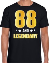 88 and legendary verjaardag cadeau t-shirt / shirt - zwart - gouden en witte letters - voor heren - 88 jaar verjaardag kado shirt / outfit M