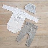 MM Baby pakje cadeau geboorte jongen set met tekst mama oma aanstaande zwanger kledingset pasgeboren unisex Bodysuit | Huispakje | Kraamkado | Gift Set babyset kraamcadeau  babyges
