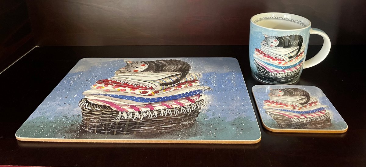 Alex Clark Mok, Placemat(MEDIUM FORMAAT)en Coaster Set Laundry Basket ~ Kat
