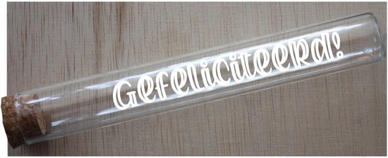Glazen buisje met kurk en de witte opdruk "Gefeliciteerd!".