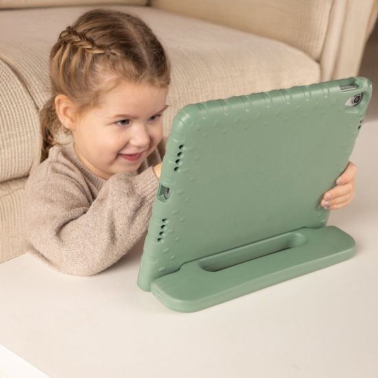 imoshion Tablet Hoes Kinderen - Geschikt voor Samsung Galaxy Tab A9 Plus / Galaxy Tab A11 Plus - Kidsproof Kinder Hoes - Olive Green