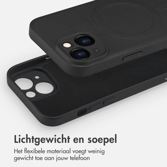 Zwarte flexibele telefoonhoes met magnetische cirkel aan de binnenkant.