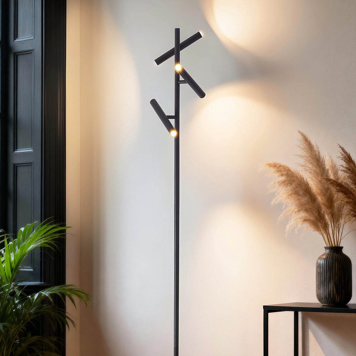 LumenXL - Vloerlamp Zhan - met drie draaibare spots en touch dimmer – zwart