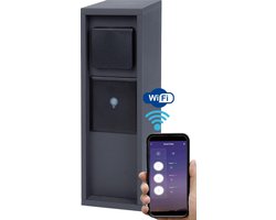 Slimme buiten stopcontact zuil met 3 aansluitingen en IP44 bescherming voor tuin