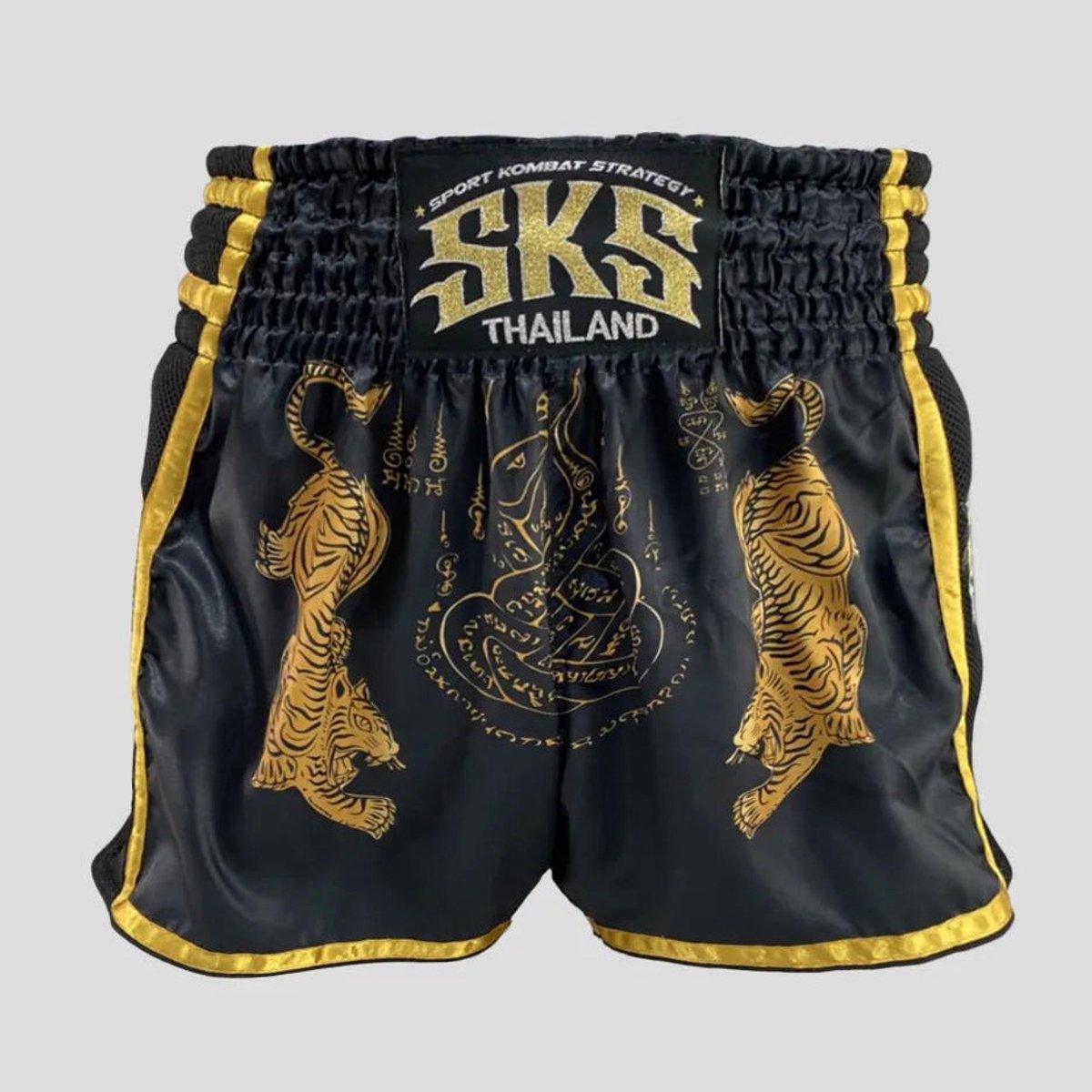 SKS Muay Thai Shorts Sakyant “Tiger” - Zwart / Goud XL