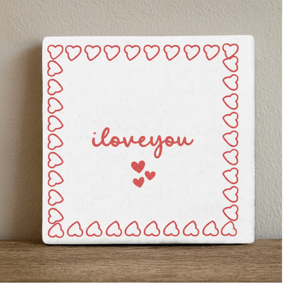 Nevolis I Love You Keramische Tegel – Romantische Liefde Quote Wanddecoratie met Hartjesrand – 15 x 15 cm Multi Color