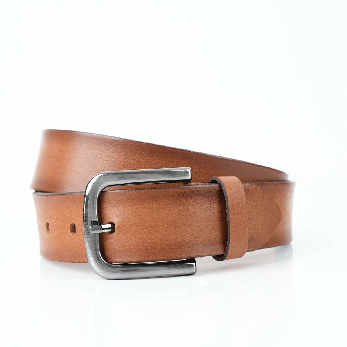 Lynexa - Heren Riem Leer - Premium Buffelleer - Cognac - Metalen Gesp - Inkortbaar - Handgemaakt - Volledig Echt Dik Buffalo Leer - Luxe Broekriem - 4 cm Breed - Cadeau Geschikt - Tijdloos Ontwerp - Ideaal voor Casual -Ideaal voor Zakelijk - Maat 135