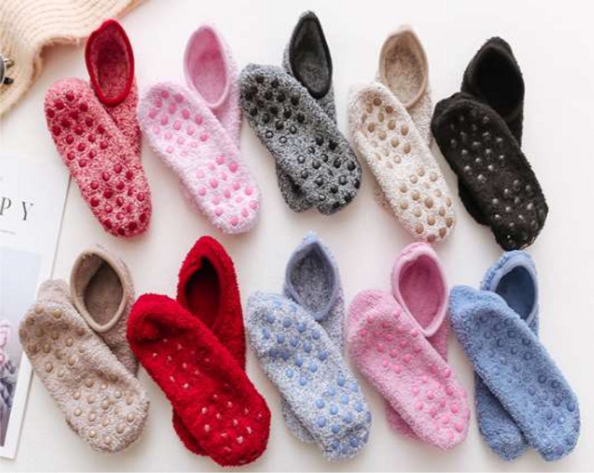 Fluffy Anti-slip Dames Sokken - 2 paar - Noppen op de zool - Drukvrije boord - Huissokken - blauw - rood - bruin - mix - 36 - 40 - warm - geschenk - cadeau voor haar - Kerst cadeau - gift