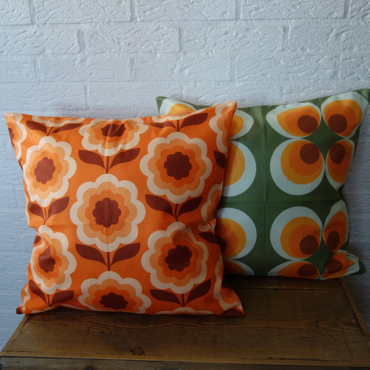 Kussenhoezen - Retro kussenhoes set van 2 - Formaat 45 x 45 cm - Exclusief binnenkussen