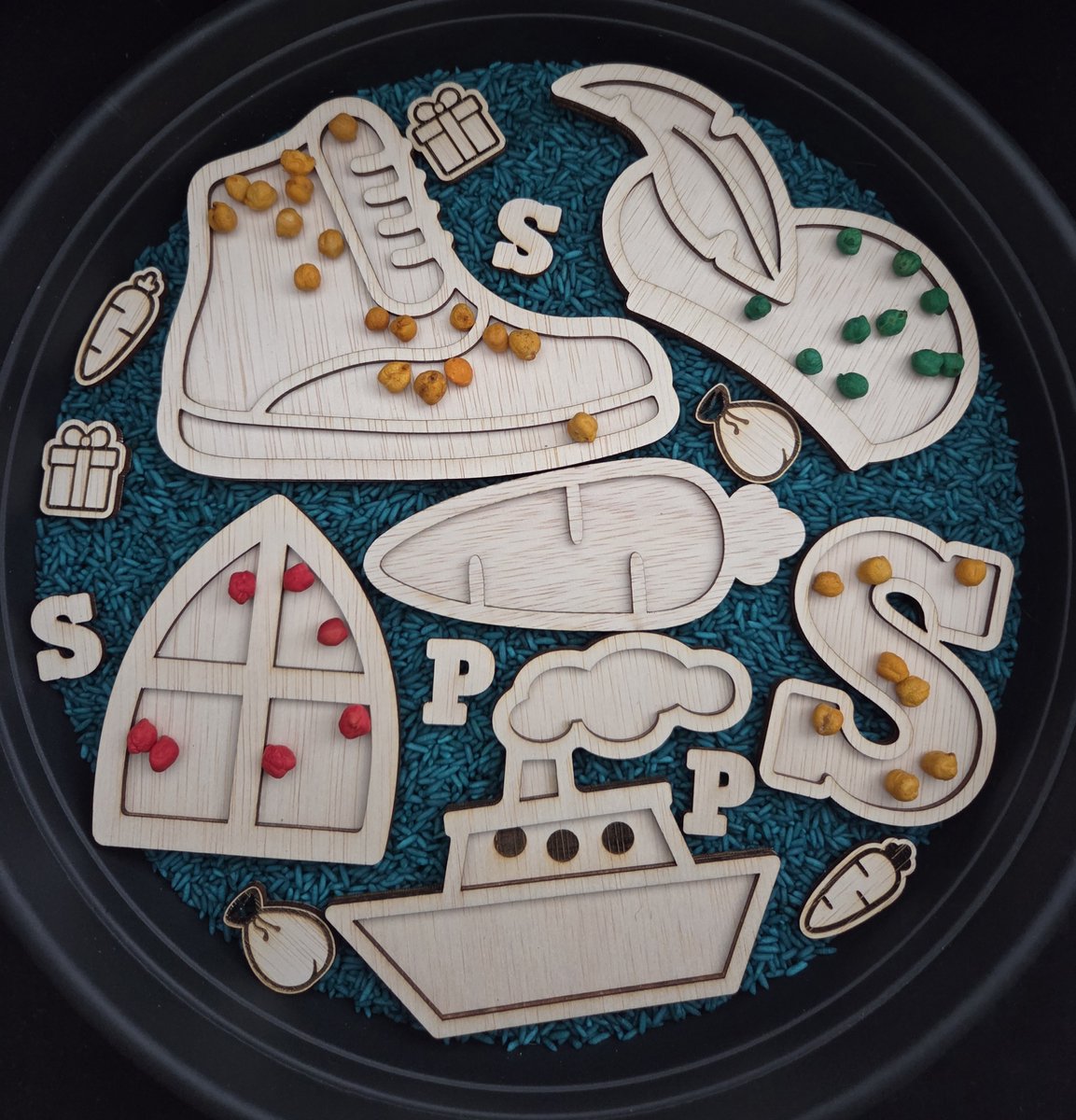 Vulvorm, vulvormen set Sinterklaas thema voor speelrijst - sensorische speelgoed set - Sensory, sensorisch motorische ontwikkeling