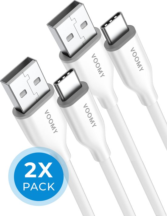 Gros plan de quatre câbles blancs Voomy USB-A vers USB-C. Deux avec connecteur USB-A, deux avec connecteur USB-C. Cercle bleu avec '2X PACK'.