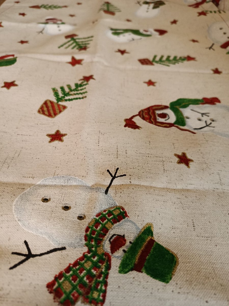 VIBER Kerst tafelloper - christmas collection - sneeuwpop - kerstdiner - kersteten - kerstversiering 48 cm x 150 cm