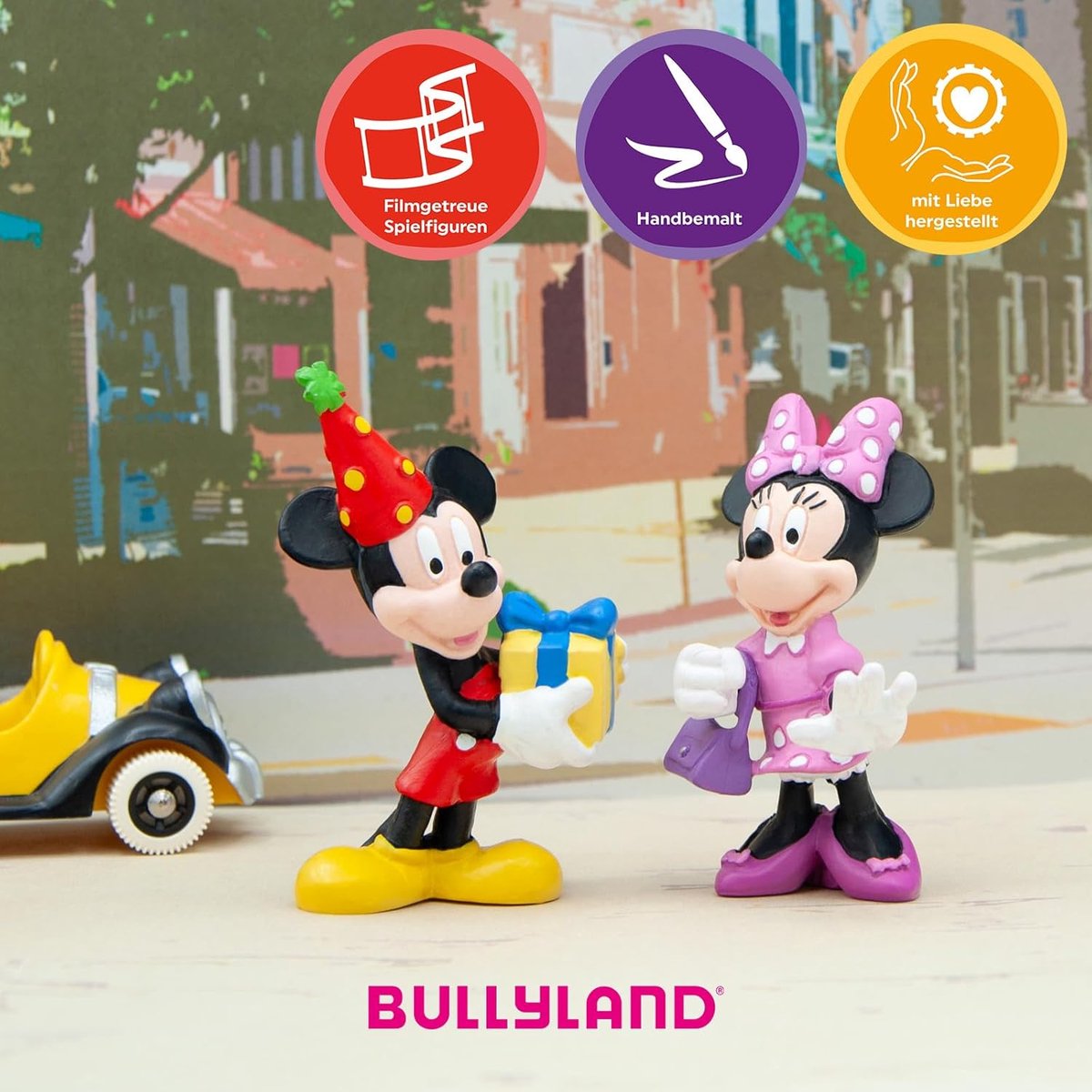 Bullyland 15348 – Speelfiguur en verzamelfiguur Mickey Mouse met cadeautje, ca. 7 cm – levensecht en detailrijk vormgegeven – ideaal als taartfiguur en klein cadeautje voor kinderen vanaf 3 jaar. — afbeelding 4