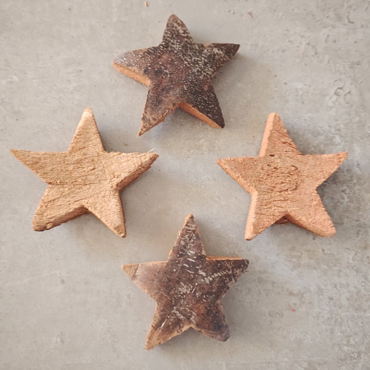 Coconut Star 10 Cm Natural 50 pcs - kerstdecoratie voor binnen - kerst - stukjes - decoratie - kerstster - kokos - coco - ster
