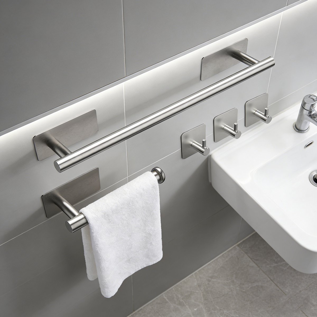 CHIWIN Handdoekhouder Set Badkamer – 5-Delig RVS Badkameraccessoires Zonder Boren – Handdoekrek, Toiletrolhouder En Haken Voor Badkamer En Keuken
