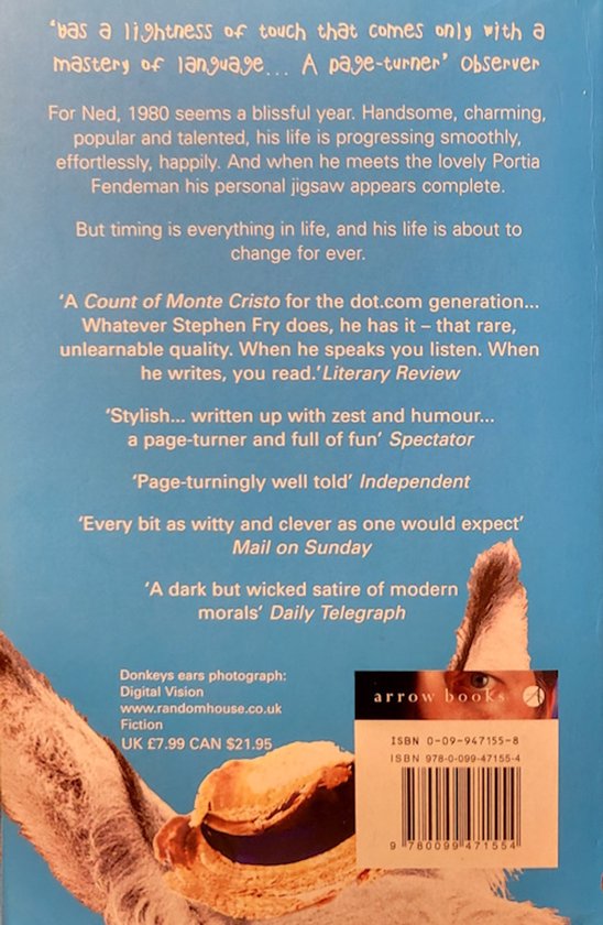 Achterkant van het boek "The Stars' Tennis Balls" met recensies en een foto van de oren van een ezel.